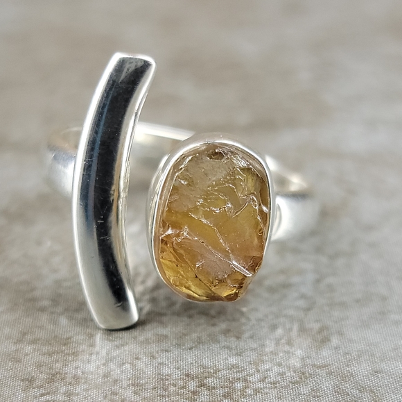Jewelry - Sterling Silver Adjustable Ring Size 7 Native Sun Stone Gemstone Boho Jewelry